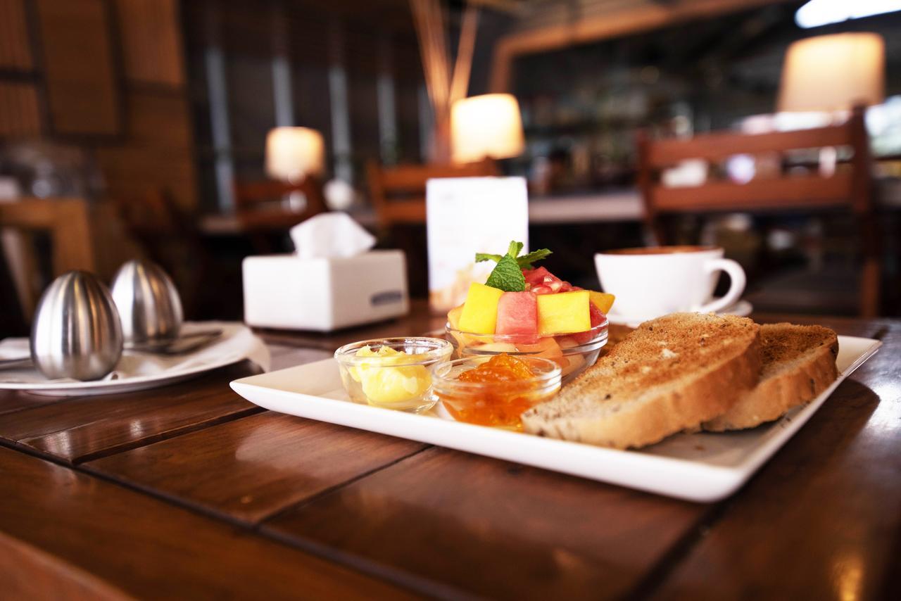 Marcopolo Business Hotel Катманду Экстерьер фото